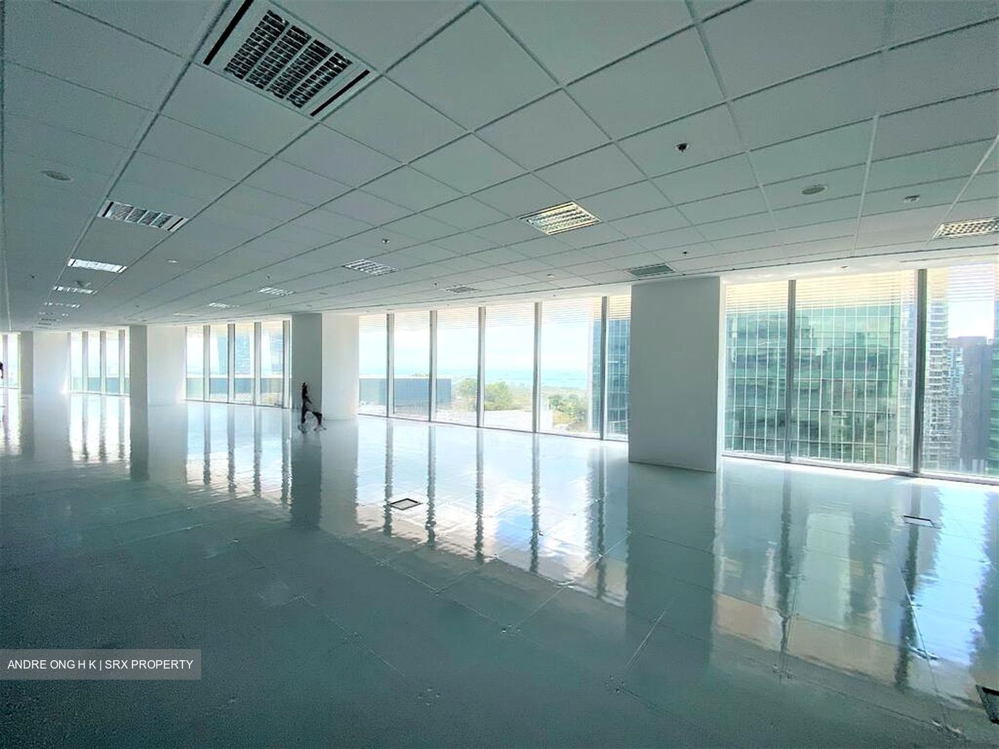 Ocean Financial Centre (D1), Office #592847261